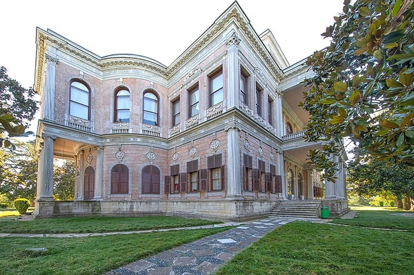 9. Mecidiye Pavilion (Beykoz Pavilion)