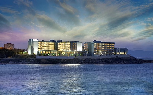 Ayvalık'ta Bütçenize Göre Otel Seçenekleri