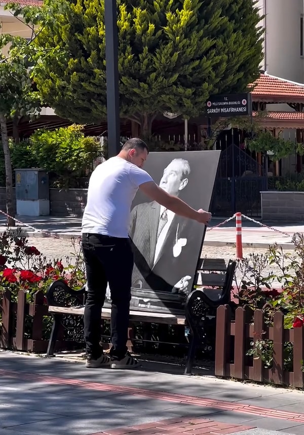 Atatürk’e olan hassasiyet bir kez daha kanıtlanmış oldu. Görseli