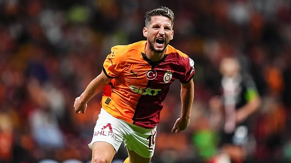 Belçikalı yıldız Mertens vedaya hazırlanıyor. Görseli
