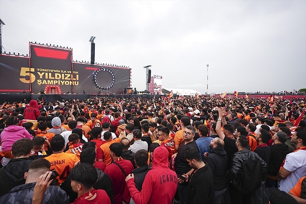 Kenan Doğulu'dan paylaşım geldi. Görseli