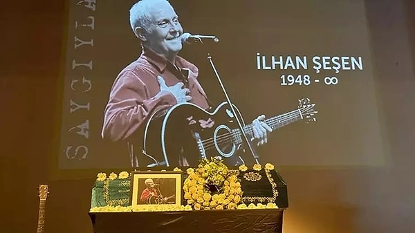 Anma töreninin ardından ise olmayacak bir şey yaşandı. Karacaahmet mezarlığına götürülmek üzere asansöre bindirilen İlhan Şeşen’in naaşı, beraberindekilerle birlikte asansörde mahsur kaldı.