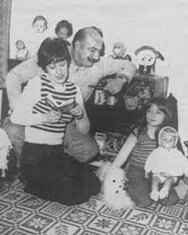 Ve gerçekten de, 1965’te tiyatrocu Yılmaz Gruda ile evlendi.