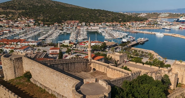 Çeşme'de Bütçenize Göre Otel Seçenekleri