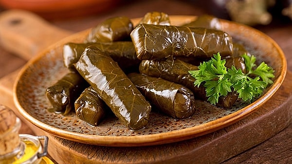 Zeytinyağlı yaprak sarma!