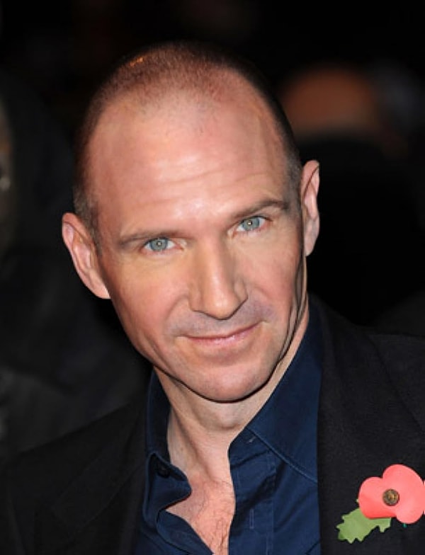Ralph Fiennes ise karakterle özdeşleşmiş haliyle beşinci sırada listelenirken, bombayı sona sakladık...