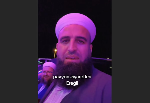 Tebliğciler, bilgi ve inançlarını başkalarına aktarmak için görev alan kişilerdir. Görseli