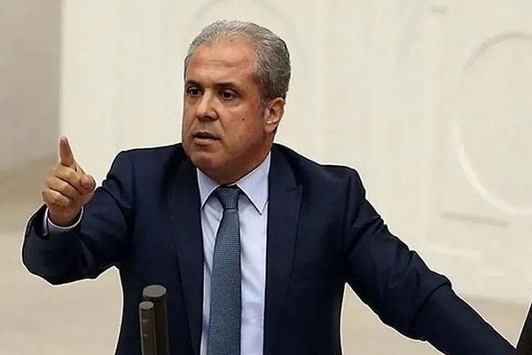 Anayasa ve yolsuzluk soruşturmalarıyla ilgili uyardı.