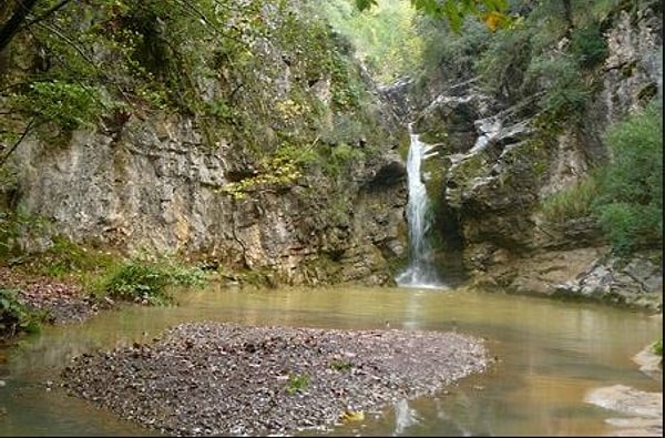 13. Kurudere Waterfall
