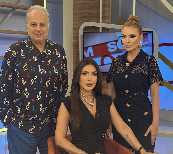 Beyaz TV'de yayınlanan Söylemezsem Olmaz'ın sunucularından olan Pınar Eliçe ve Didem Delen gündemin öne çıkan isimlerinden oldu.