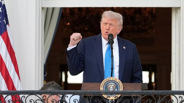 ABD Başkanı Donald Trump, Truth Social üzerinden yaptığı açıklamada Los Angeles’taki duruma ilişkin sert ifadeler kullandı.