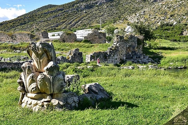 A Journey Through History in the Heart of Nature
