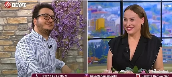 7. Prof. Dr. Oytun Erbaş, Nur Viral'in Beyaz TV'deki programının konuğu oldu.