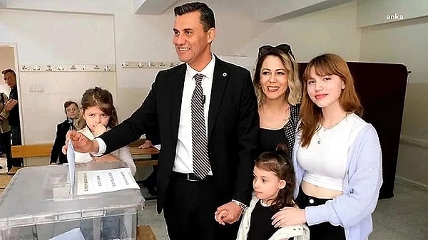 Zeyrek'in ölümüne ilişkin başlatılan soruşturmada gözaltına alınan Yalçın Ö. ve Ahmet S. adli kontrol şartıyla serbest bırakıldı. Zeyrek'in kızı Nehir Zeyrek, sosyal medya hesabından yaptığı paylaşımla karara isyan etti. Görseli