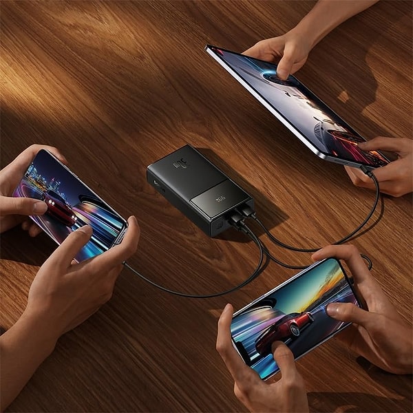 Baseus Star-Lord 10.000 mAh Digital Display Powerbank Görseli