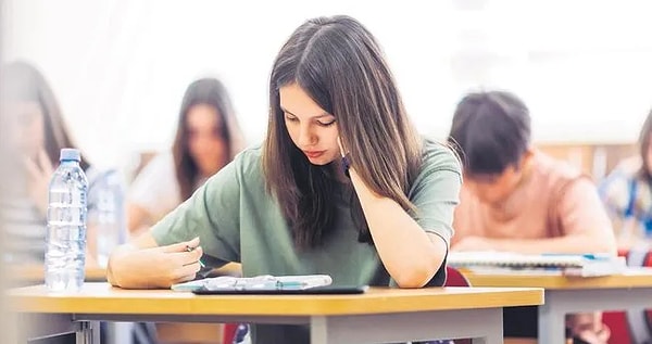 LGS Saat Kaçta? LGS Oturumları Kaç Dakika? Görseli