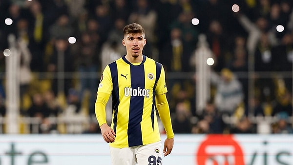 7- Stuttgart ve Marsilya, Yusuf Akçiçek için 20 milyon Euro ödemeye hazır! Fenerbahçe, 25 milyon Euro istiyor.