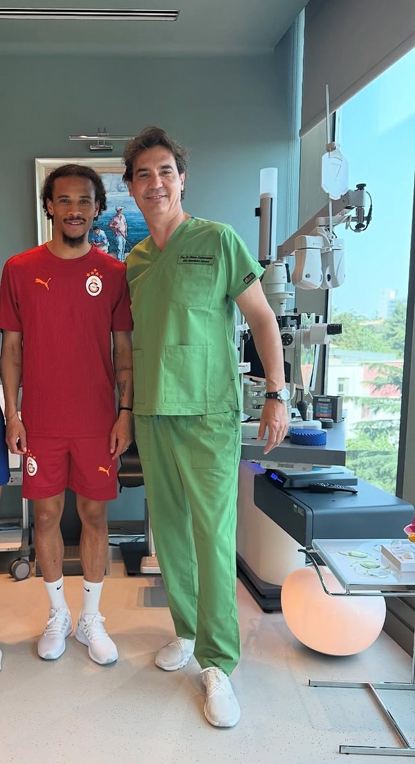 Alman yıldızın doktorla fotoğrafı sosyal medyada gündem oldu Görseli