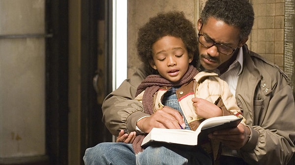 1. The Pursuit of Happyness (2006) Görseli