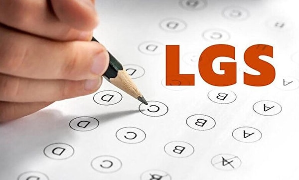 Öğrencilerin büyük bir stresle hazırlandığı LGS (Liselere Geçiş Sistemi) geçtiğimiz 15 Haziran tarihinde gerçekleşti.