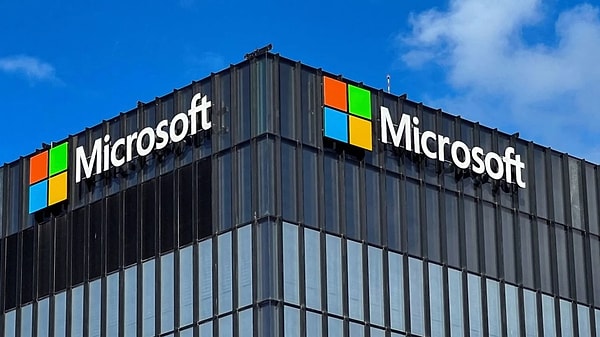 Microsoft'tan Yapay Zeka Hamlesi: Binlerce Çalışan İşsiz Kalıyor!