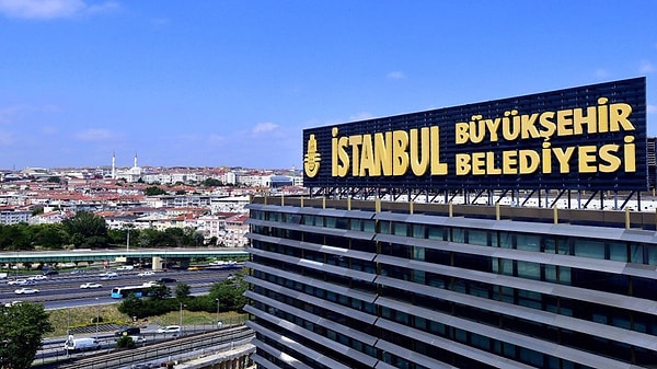 İstanbul Cumhuriyet Başsavcılığınca İBB'ye yönelik yürütülen yolsuzluk soruşturması devam ediyor.