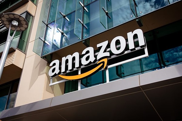 Amazon daha önce 27 bin çalışanla yollarını ayırmıştı Görseli