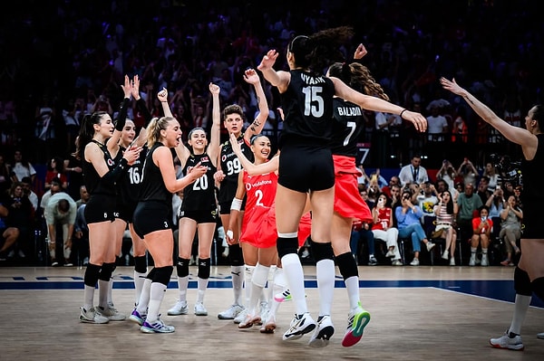 Bizi durdurabilen yok: Filenin Sultanları, Güney Kore'ye set vermedi, 7'de 7 oldu