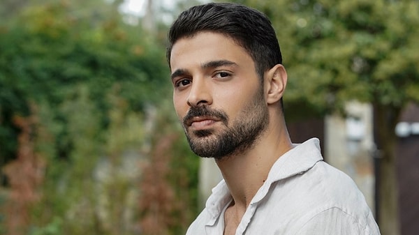 Hikaye, sağlık sorunlarıyla mücadele eden Osman Maçari'nin, kendisinden habersiz büyüyen oğlu Azile (Halit Özgür Sarı) gerçeği açıklamaya karar vermesiyle başlayacak.
