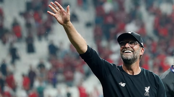 Futbolcular durmadı.