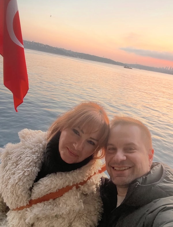 Yağmur Atacan Kariyer Başlangıcı
