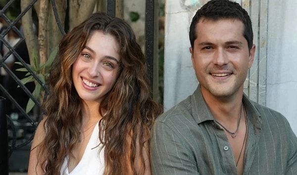 Sezonun en çok izlenen yapımlarından biri olan Leyla'da oyuncular arasında büyük bir kriz yaşandığı iddia edildi.