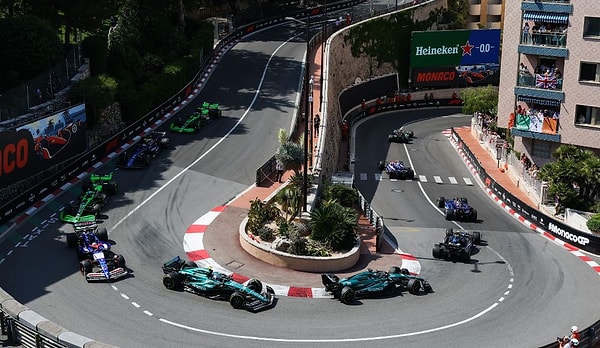 Monaco dünyanın en küçük ikinci ülkesi ama burada yaşamak ciddi bir ayrıcalık.