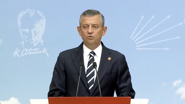 "Bir yolu var susturmanın. Onu da anam babam evladım üzülmesin diye ben söylemiyorum."