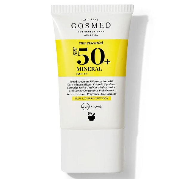 6. Cosmed Sun Essential Spf50+ Mineral 40 ml