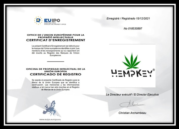 Patentini 2019 yılında alarak Türkiye'de kenevir bitkisinden elde edilen malzemeleri tekstil sektöründe ilk kez kullanmaya başlayan HempKey® ülkemiz doğal kaynaklarını faydalı şekilde kullanmayı hayal ederek yola çıkmış.