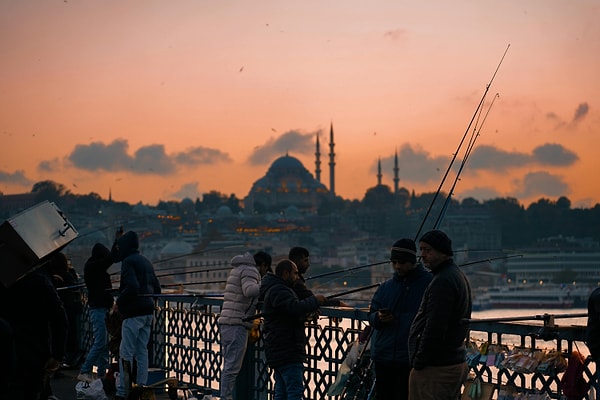 The Galata Bridge Bucket List