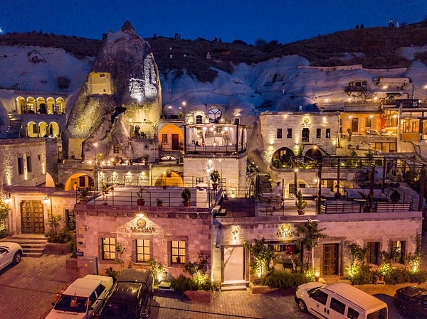 8. Artemis Cave Suites