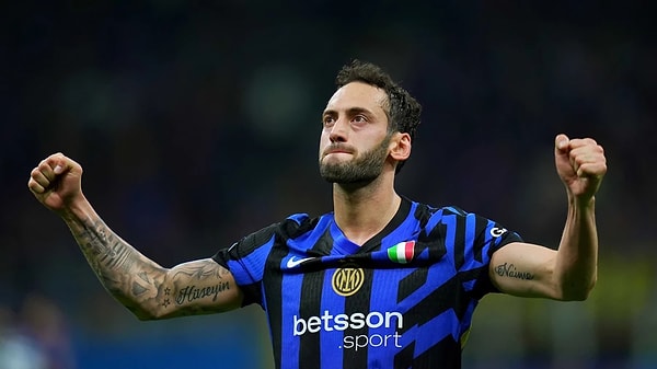 Dün gece ise transferde Fenerbahçe ismi öne çıktı.