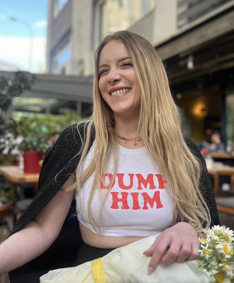 Ticarete At�lmaya Karar Veren Hayal K�seo�lu'nun "�cad�" Alay Konusu Oldu!