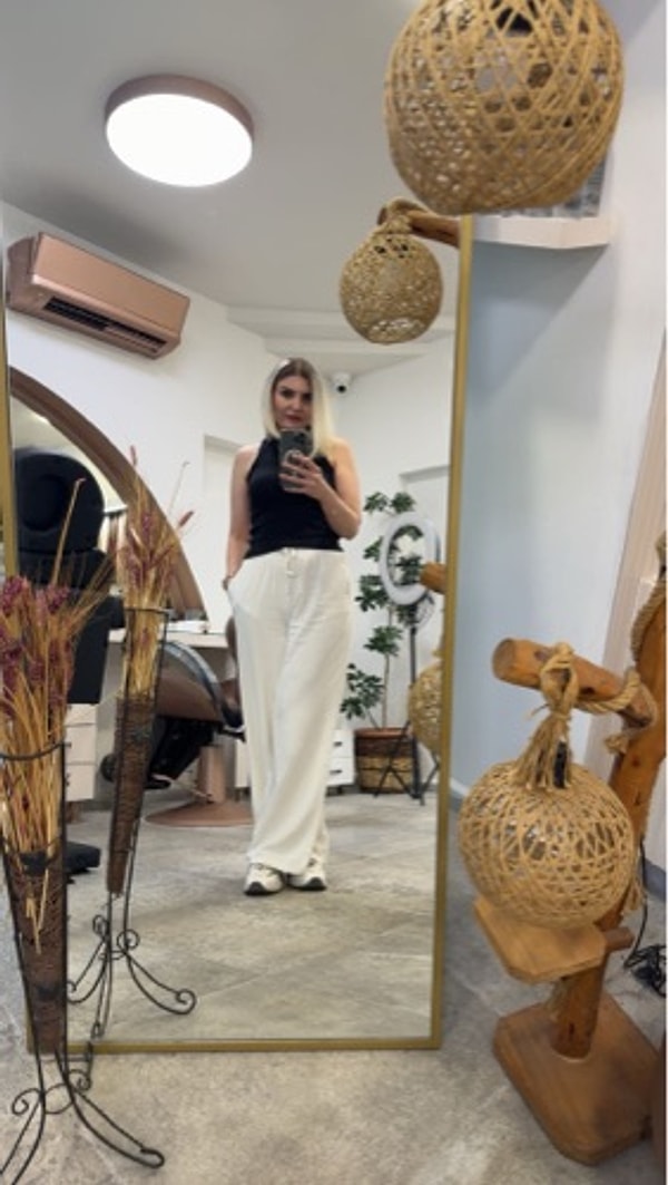 Esra .