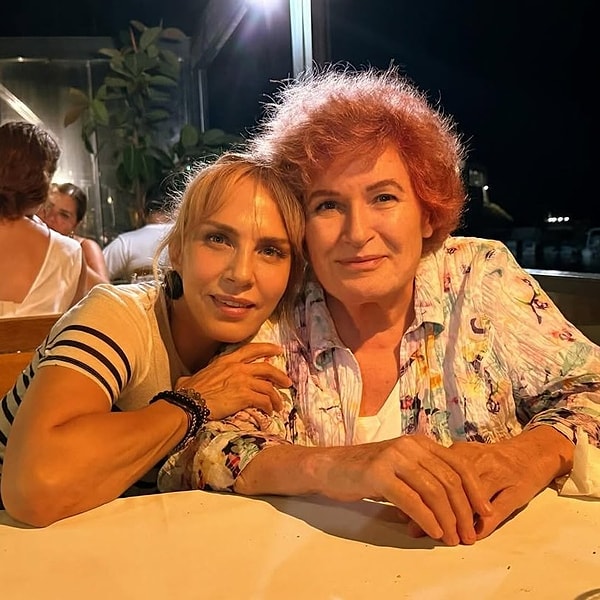 Geçtiğimiz saatlerde efsanevi bir buluşma yaşandı!