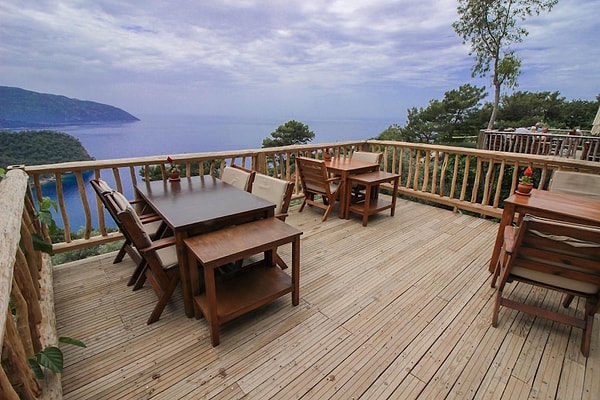 The Best Restaurants in Faralya – Flavour and Scenery Combined