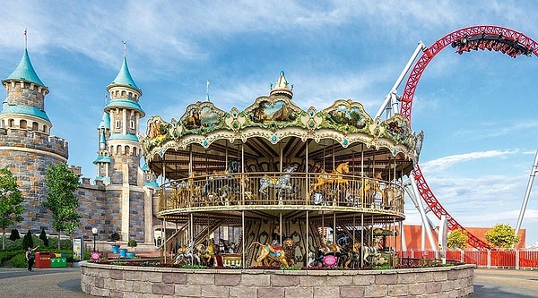 1. İsfanbul (Vialand) Theme Park – Eyüpsultan / Alibeyköy