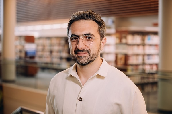 Microsoft’un Yapay Zekâ Başkanı ve DeepMind’in kurucularından Mustafa Süleyman, “yapay zekâ psikozu” adını verdiği yeni bir risk konusunda uyarıda bulundu.