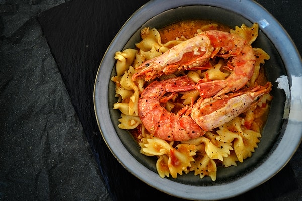 9. Amavi Seafood & Cocktail