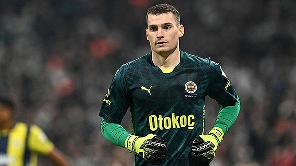 Livakovic, Girona'ya transfer oldu.