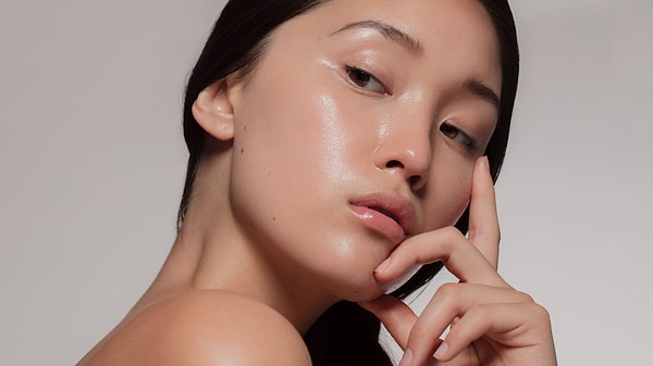Glass Skin trendi ile ışıl ışıl görünüm mümkün.