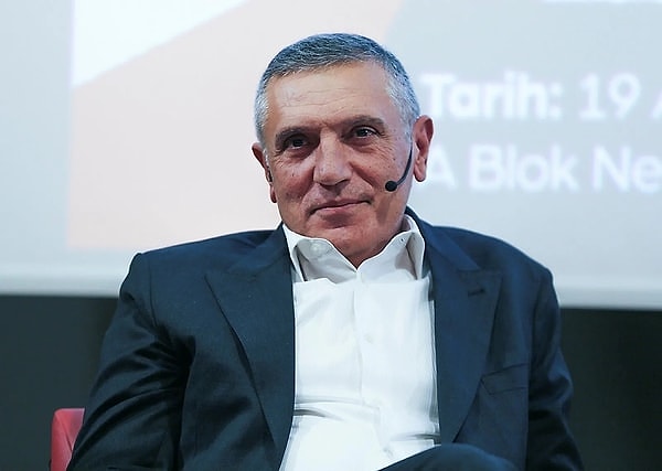 Gold Film, Kızılcık Şerbeti’nin 4. sezon hazırlıklarını sürdürürken, yeni sezon için birbirinden iddialı projeleri de devreye alıyor.