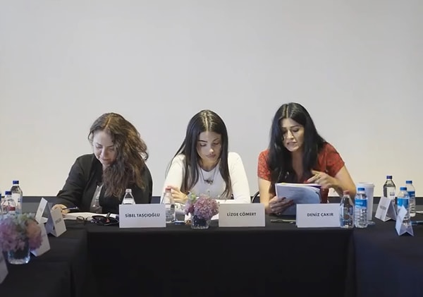 Kerem Bürsin, Lizge Cömert, Deniz Çakır ve Sibel Taşçıoğlu’nun başrolündeki dizi ilk bölümüyle ilgi görmeyi başarmıştı.